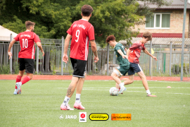 <a href="https://st.getinfootball.com/albums/1102668/6a4e8808c0a00_1920.jpg" target="_blank">Завантажити оригінал</a>