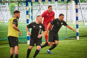 <a href="https://st.getinfootball.com/albums/1102675/6a4e8d7336a2f_1920.jpg" target="_blank">Завантажити оригінал</a>