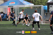 <a href="https://st.getinfootball.com/albums/1102687/6a4ec0b7562bd_1920.jpg" target="_blank">Завантажити оригінал</a>
