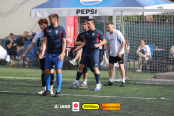 <a href="https://st.getinfootball.com/albums/1102687/6a4ec0d06b6e5_1920.jpg" target="_blank">Завантажити оригінал</a>