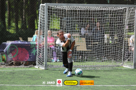 <a href="https://st.getinfootball.com/albums/1102689/6a4f1a1766a98_1920.jpg" target="_blank">Завантажити оригінал</a>