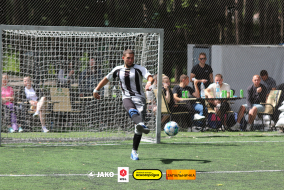 <a href="https://st.getinfootball.com/albums/1102689/6a4f1a1f2abc2_1920.jpg" target="_blank">Завантажити оригінал</a>