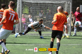 <a href="https://st.getinfootball.com/albums/1102689/6a4f1a2158f22_1920.jpg" target="_blank">Завантажити оригінал</a>