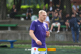 <a href="https://st.getinfootball.com/albums/1102694/6a4f271d4f70e_1920.jpg" target="_blank">Завантажити оригінал</a>