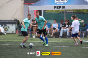 <a href="https://st.getinfootball.com/albums/1102733/6a548a5483bf2_1920.jpg" target="_blank">Завантажити оригінал</a>