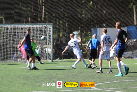<a href="https://st.getinfootball.com/albums/1102739/6a549c45127ed_1920.jpg" target="_blank">Завантажити оригінал</a>