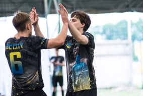 <a href="https://st.getinfootball.com/albums/1102758/6a55330b5f4ed_1920.jpg" target="_blank">Завантажити оригінал</a>