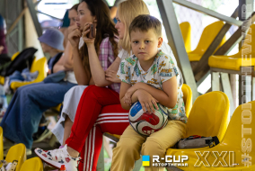 <a href="https://st.getinfootball.com/albums/1102770/6a55aaca96478_1920.jpg" target="_blank">Завантажити оригінал</a>