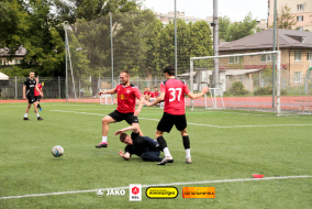 <a href="https://st.getinfootball.com/albums/1102782/6a57a5e45818d_1920.jpg" target="_blank">Завантажити оригінал</a>