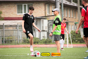 <a href="https://st.getinfootball.com/albums/1102782/6a57a74b345c0_1920.jpg" target="_blank">Завантажити оригінал</a>