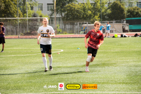 <a href="https://st.getinfootball.com/albums/1102784/6a57abe6626dc_1920.jpg" target="_blank">Завантажити оригінал</a>