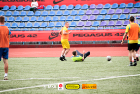<a href="https://st.getinfootball.com/albums/1102789/6a57ab76677c6_1920.jpg" target="_blank">Завантажити оригінал</a>