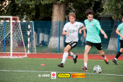 <a href="https://st.getinfootball.com/albums/1102794/6a57af1462d0d_1920.jpg" target="_blank">Завантажити оригінал</a>