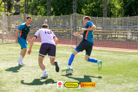 <a href="https://st.getinfootball.com/albums/1102795/6a57aefe50800_1920.jpg" target="_blank">Завантажити оригінал</a>
