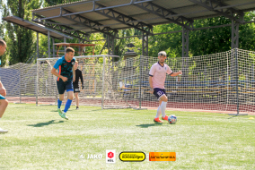 <a href="https://st.getinfootball.com/albums/1102795/6a57af0a82ba6_1920.jpg" target="_blank">Завантажити оригінал</a>