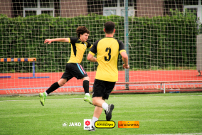 <a href="https://st.getinfootball.com/albums/1102804/6a57b4cb58d22_1920.jpg" target="_blank">Завантажити оригінал</a>