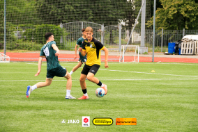 <a href="https://st.getinfootball.com/albums/1102804/6a57b5c0430b9_1920.jpg" target="_blank">Завантажити оригінал</a>