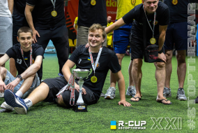 <a href="https://st.getinfootball.com/albums/1102838/6a5e7ef5b1b97_1920.jpg" target="_blank">Завантажити оригінал</a>