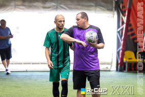 <a href="https://st.getinfootball.com/albums/1102876/6a6039fdd7a67_1920.jpg" target="_blank">Завантажити оригінал</a>