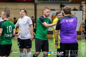 <a href="https://st.getinfootball.com/albums/1102903/6a60fe46e7270_1920.jpg" target="_blank">Завантажити оригінал</a>