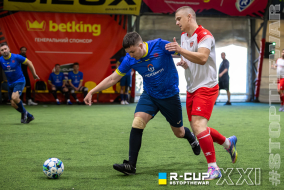 <a href="https://st.getinfootball.com/albums/1102916/6a6103cfcb272_1920.jpg" target="_blank">Завантажити оригінал</a>