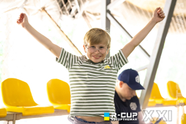 <a href="https://st.getinfootball.com/albums/1102916/6a610418ae9a9_1920.jpg" target="_blank">Завантажити оригінал</a>