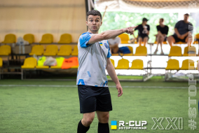 <a href="https://st.getinfootball.com/albums/1102930/6a610f5818530_1920.jpg" target="_blank">Завантажити оригінал</a>