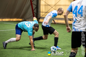 <a href="https://st.getinfootball.com/albums/1102930/6a610f674f1ec_1920.jpg" target="_blank">Завантажити оригінал</a>
